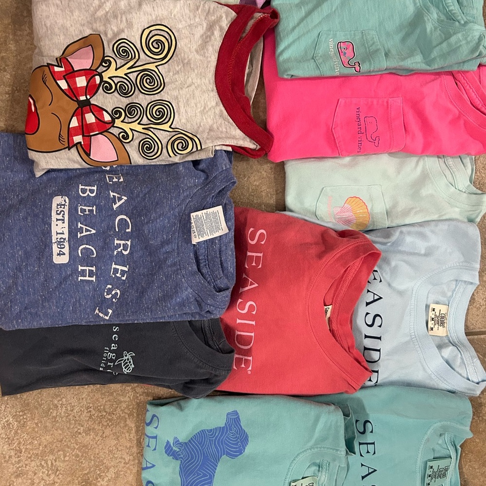 Kids medium tshirys and a few long sleeve. Vineyard vines, seaside,